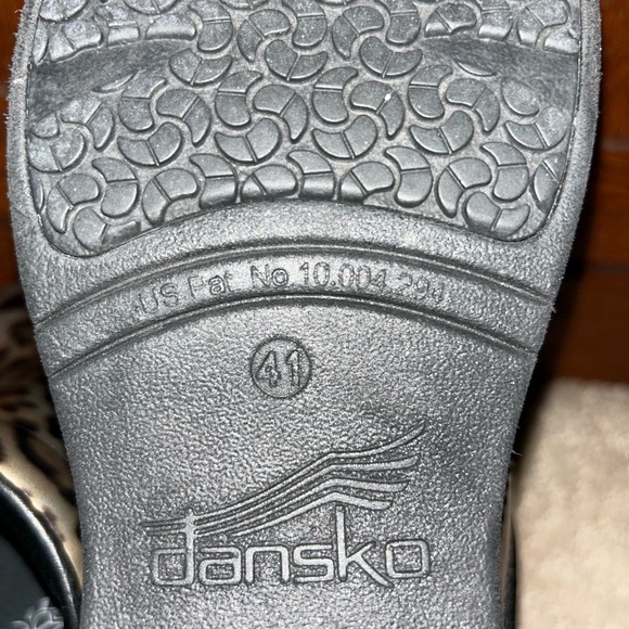 Dansko XP 20, size 41 leopard print clogs - Picture 6 of 6